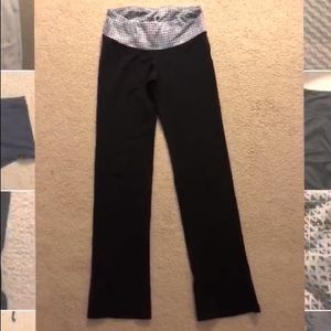 Slim Boot Cut Leggings